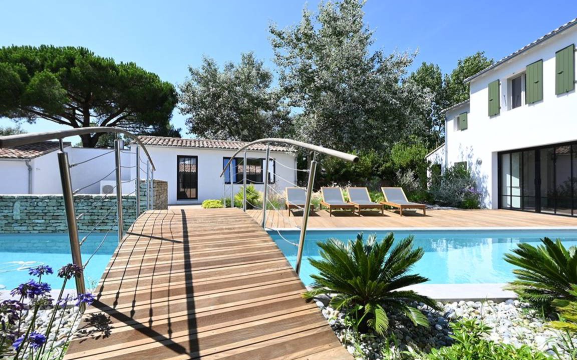 Les Portes-en-Re House | 340 m² House ∙ 4 bedrooms ∙ 10 guests