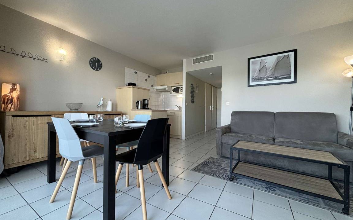 La Rochelle Apartment | 35 m² Apartment ∙ 1 bedroom ∙ 4 guests
