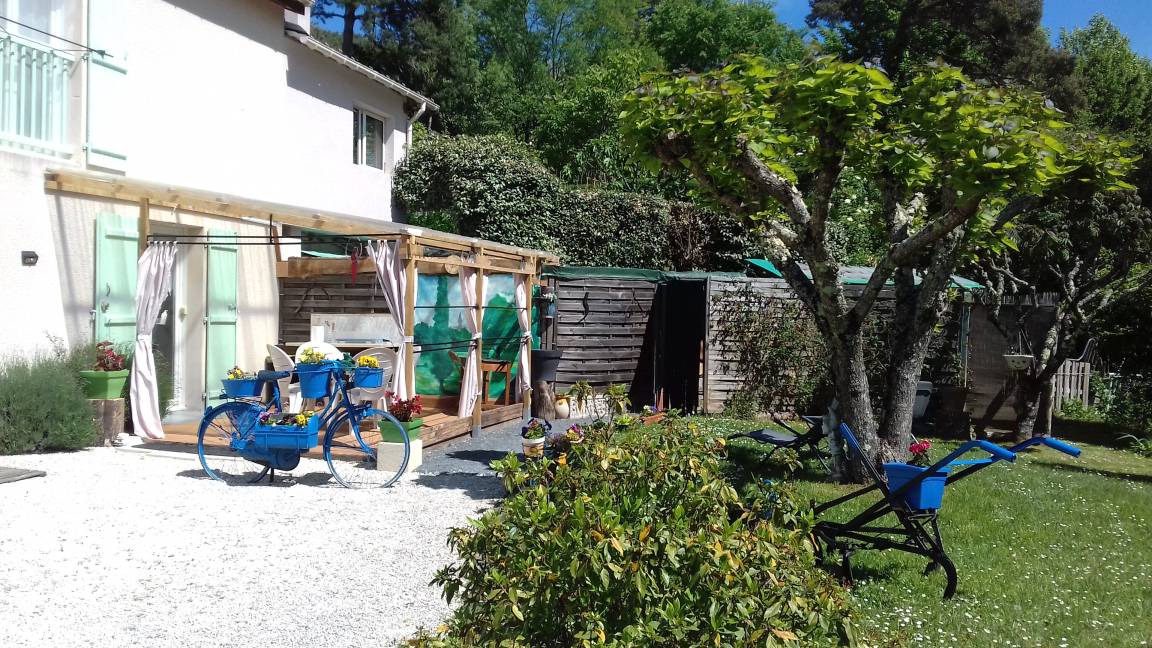Sarlat-la-Caneda Apartment | 35 m² Studio flat ∙ 1 bedroom ∙ 2 guests