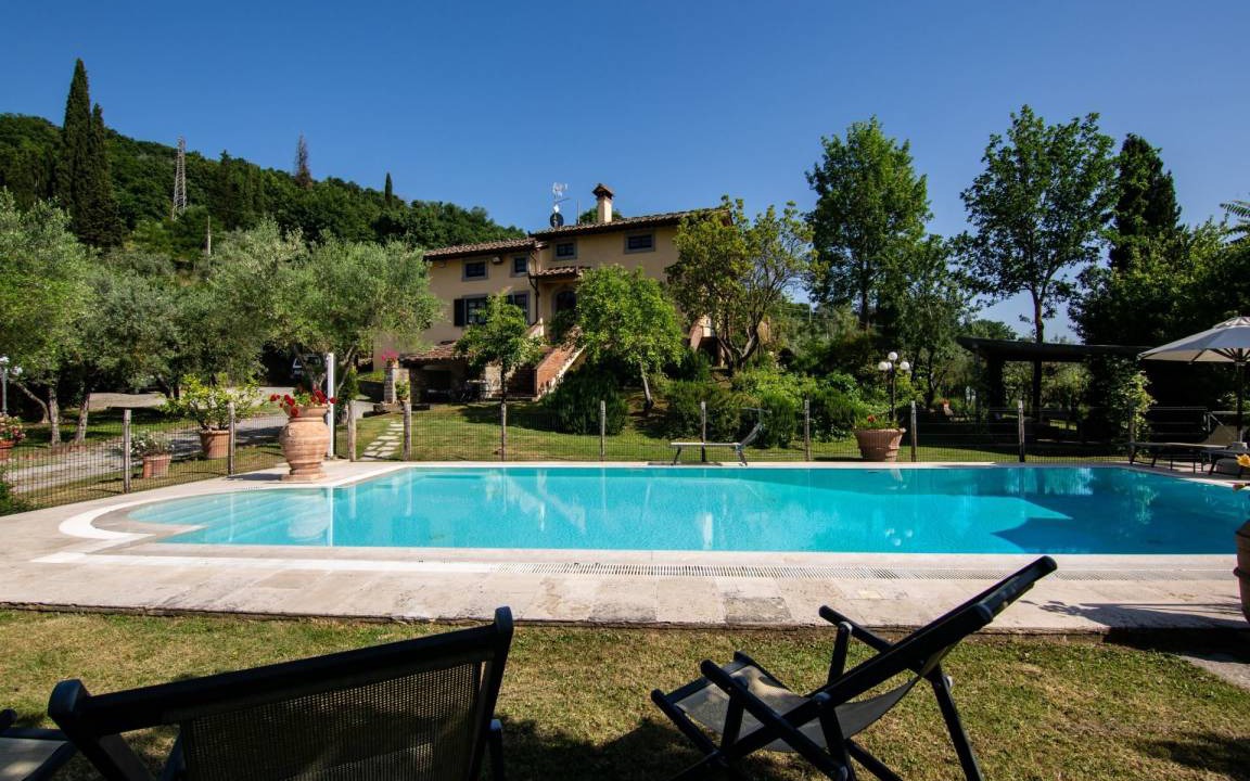 Castiglion Fiorentino Villa | 360 m² Villa ∙ 7 bedrooms ∙ 14 guests