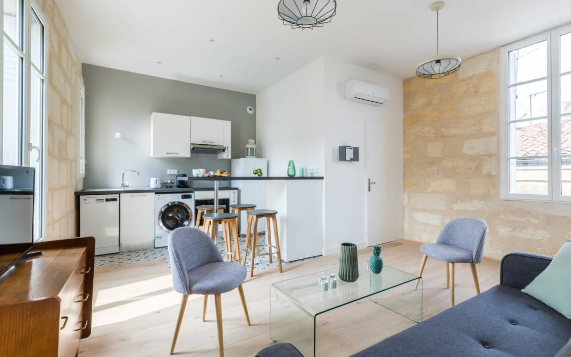 Chartrons Apartment | 40 m² Apartment ∙ 1 bedroom ∙ 4 guests