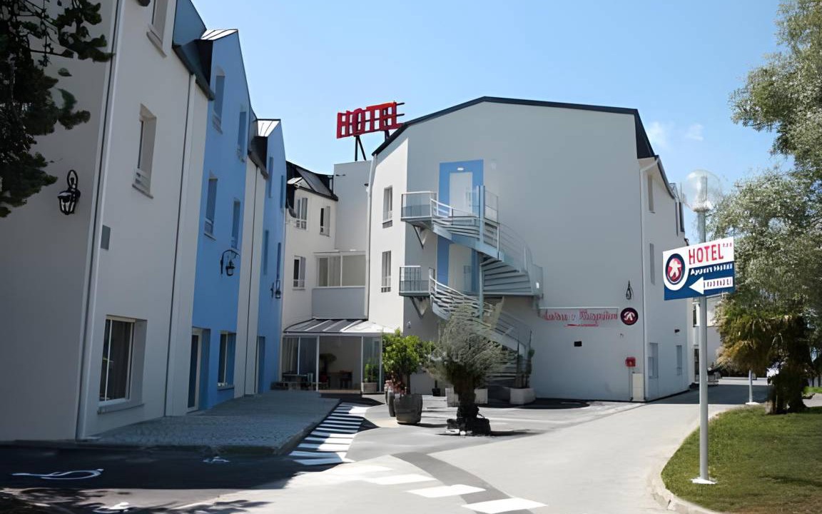 Lescar Hotel | 40 m² Hotel ∙ 127 guests
