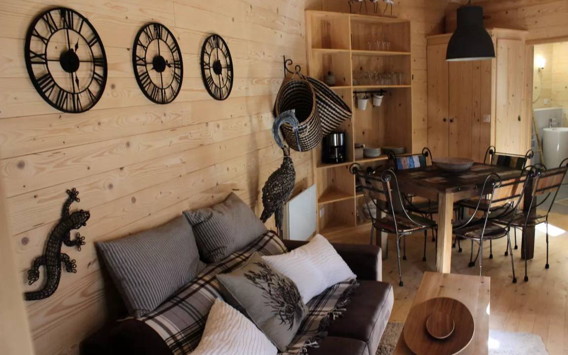 Salles-en-Toulon House | 40 m² Mobile home ∙ 2 bedrooms ∙ 6 guests