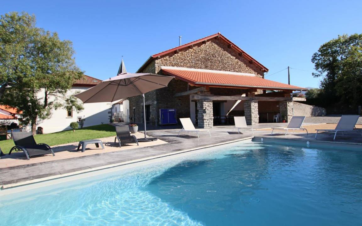 Larceveau-Arros-Cibits House | 400 m² Gîte ∙ 6 bedrooms ∙ 10 guests