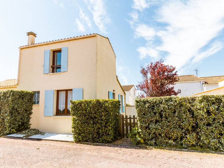 Saint-Palais-sur-Mer Apartment | 42 m² Apartment ∙ 2 bedrooms ∙ 4 guests