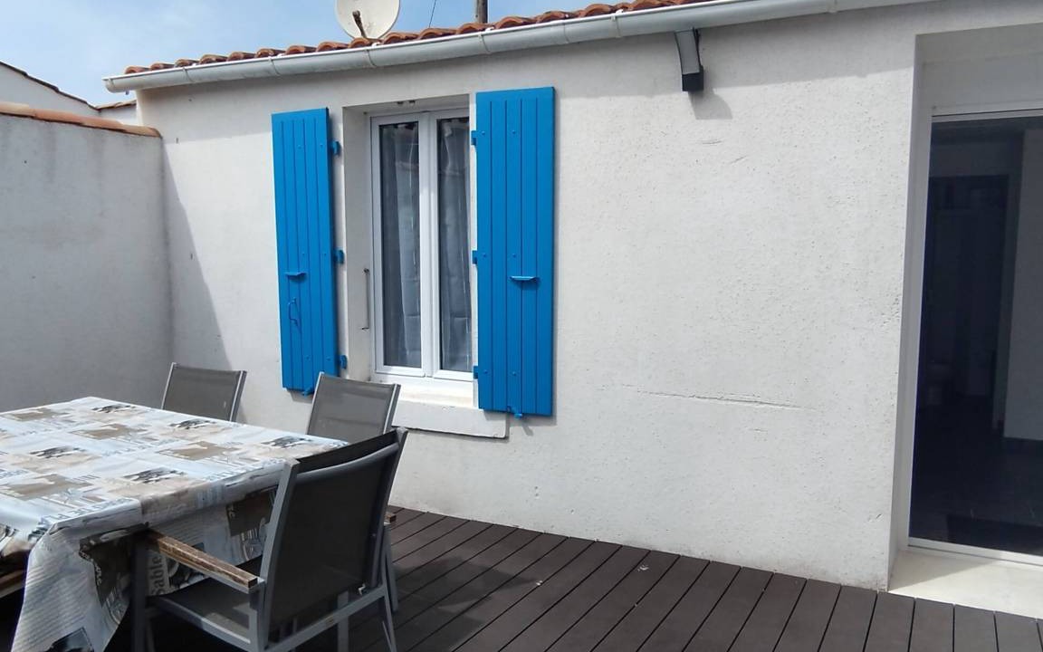 Domino House | 45 m² House ∙ 2 bedrooms ∙ 4 guests