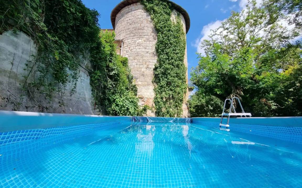 Clairac House | 450 m² House ∙ 6 bedrooms ∙ 20 guests