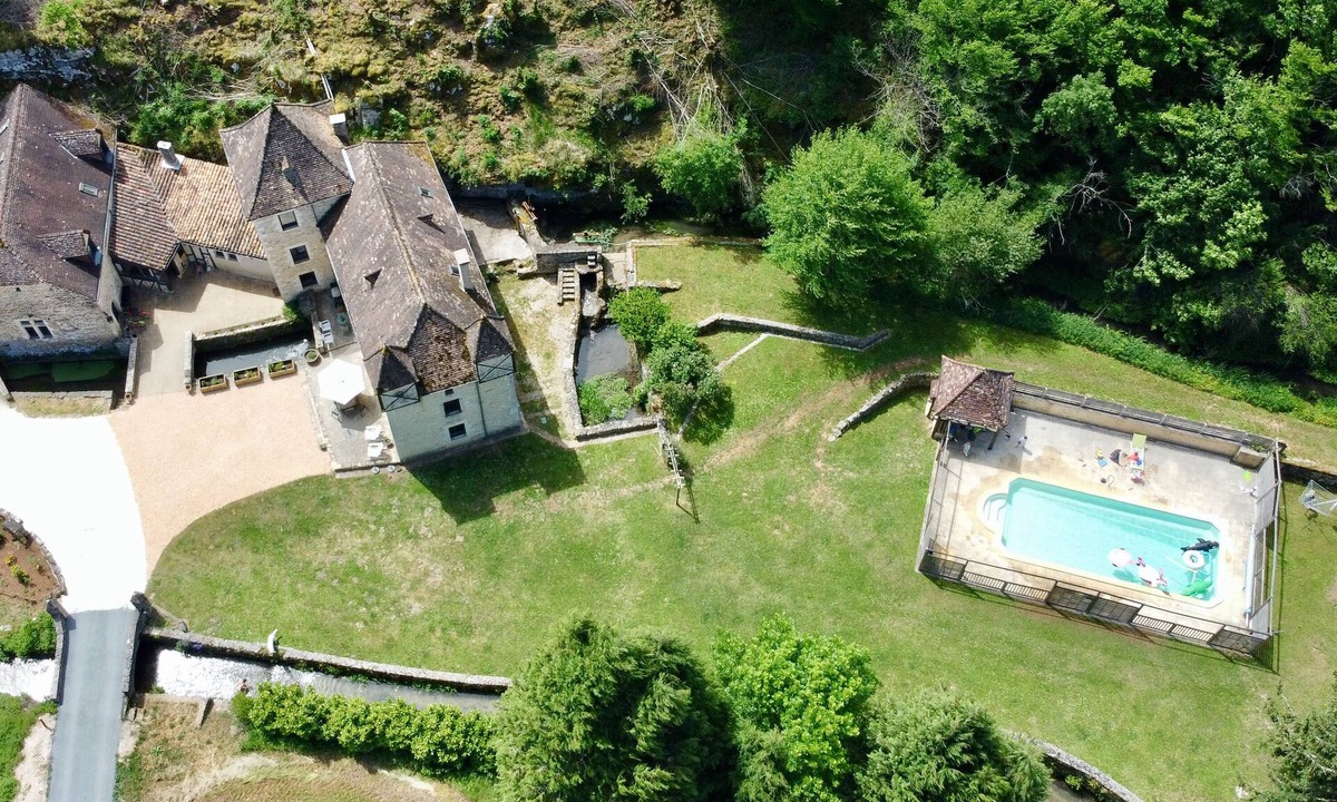Salignac-Eyvignes House | 5 Bedroom Private vacation home in SALIGNAC EYVIGNES