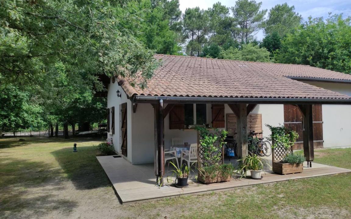 Sainte-Eulalie-en-Born House | 50 m² Gîte ∙ 1 bedroom ∙ 3 guests