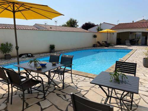 Perigny Bed & Breakfast | 50 m² Bed and breakfast ∙ 2 bedrooms ∙ 6 guests