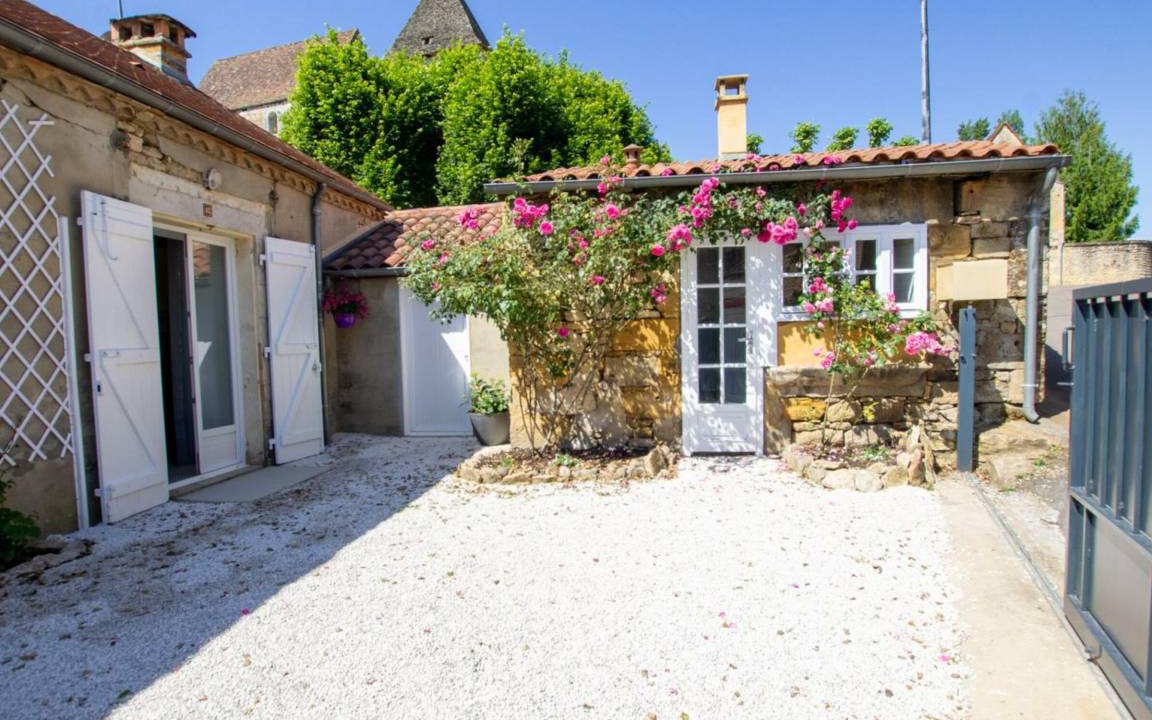 Calviac-en-Perigord Cottage | 50 m² Cabin ∙ 2 bedrooms ∙ 4 guests