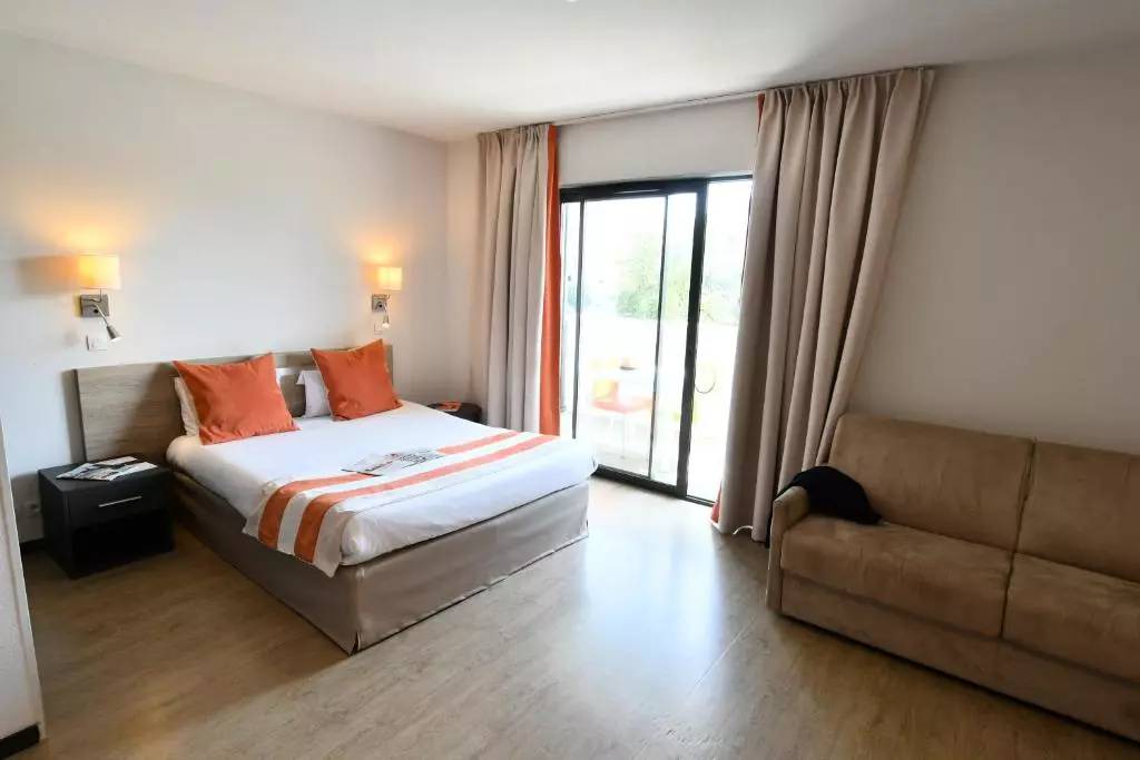 Bordeaux-Lac Apartment | 52 m² Apartment ∙ 1 bedroom ∙ 6 guests