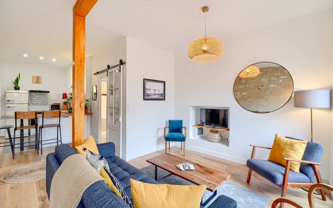 Hotel de Ville - Quinconces Apartment | 53 m² Apartment ∙ 1 bedroom ∙ 2 guests