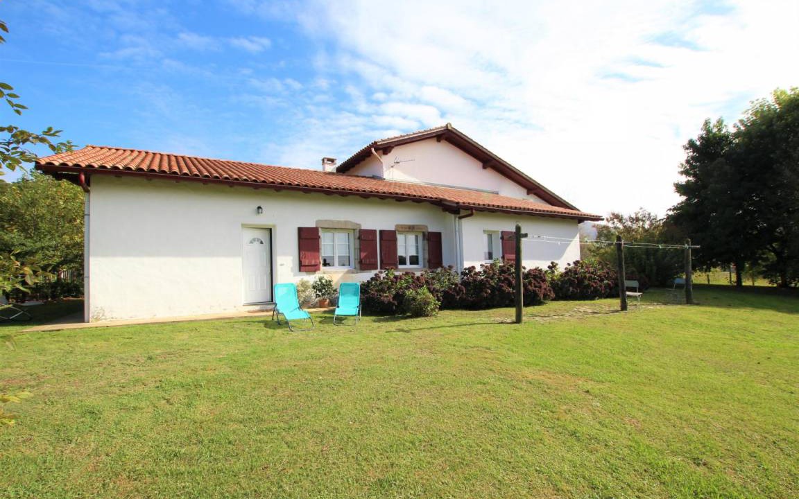 Espelette House | 55 m² Gîte ∙ 2 bedrooms ∙ 3 guests