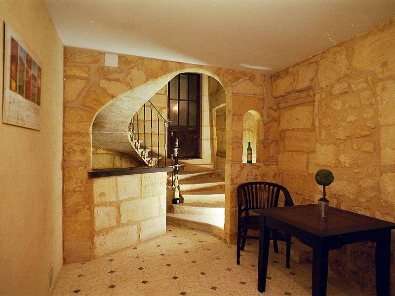 Saint-Emilion Apartment | 55 m² Serviced apartment ∙ 4 guests