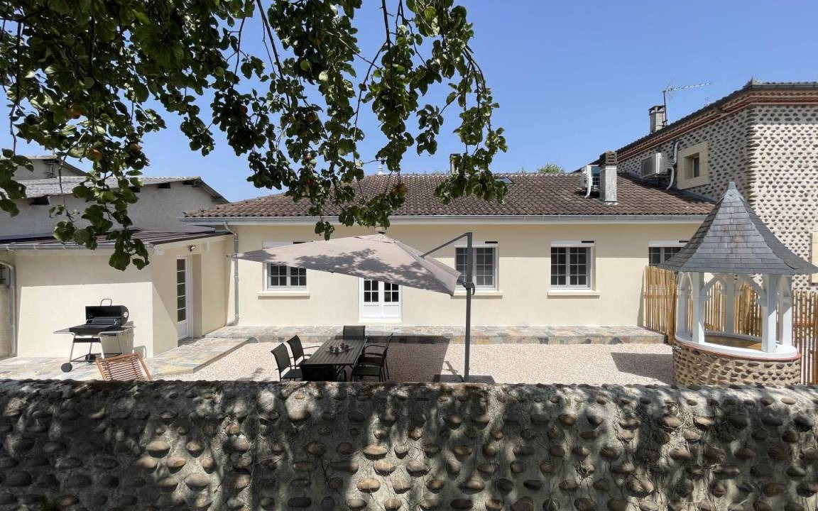 Lasclaveries House | 60 m² Gîte ∙ 2 bedrooms ∙ 4 guests