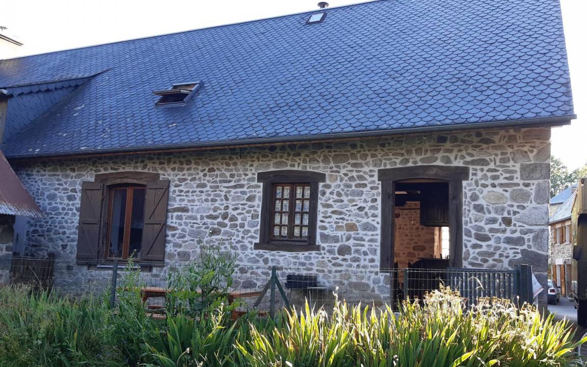 Lamaziere-Haute House | 60 m² Gîte ∙ 2 bedrooms ∙ 5 guests