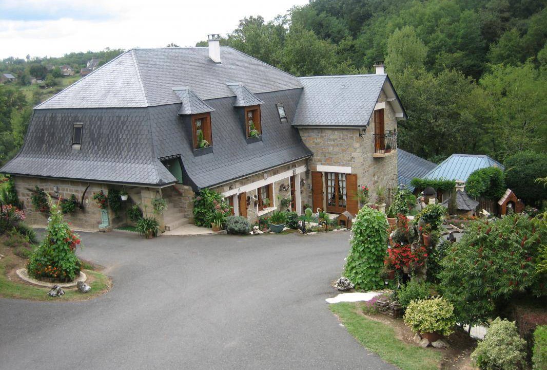 Lissac-sur-Couze House | 60 m² Gîte ∙ 2 bedrooms ∙ 4 guests