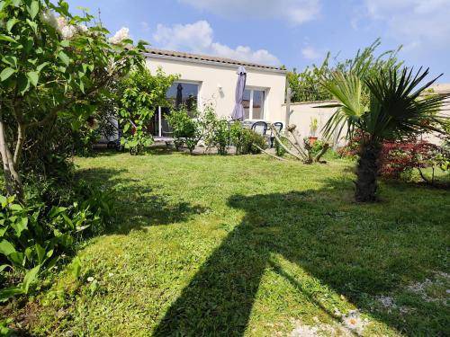 Quartier des Boucholeurs House | 60 m² House ∙ 2 bedrooms ∙ 5 guests