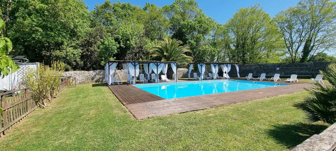 Saint-Just-Luzac House | 60 m² House ∙ 2 bedrooms ∙ 4 guests
