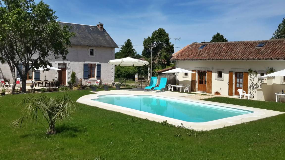 Asnois House | 60 m² House ∙ 2 bedrooms ∙ 4 guests