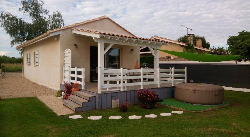 Pujols House | 60 m² House ∙ 2 bedrooms ∙ 6 guests