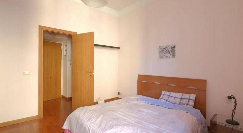Noailles Apartment | 64 m² Apartment ∙ 1 bedroom ∙ 2 guests