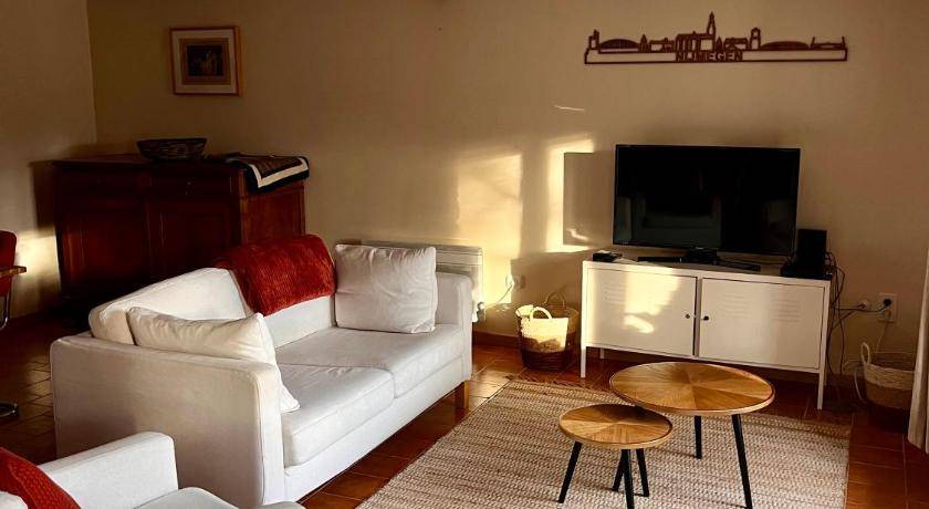 Beaulieu-sur-Sonnette House | 65 m² House ∙ 2 bedrooms ∙ 5 guests