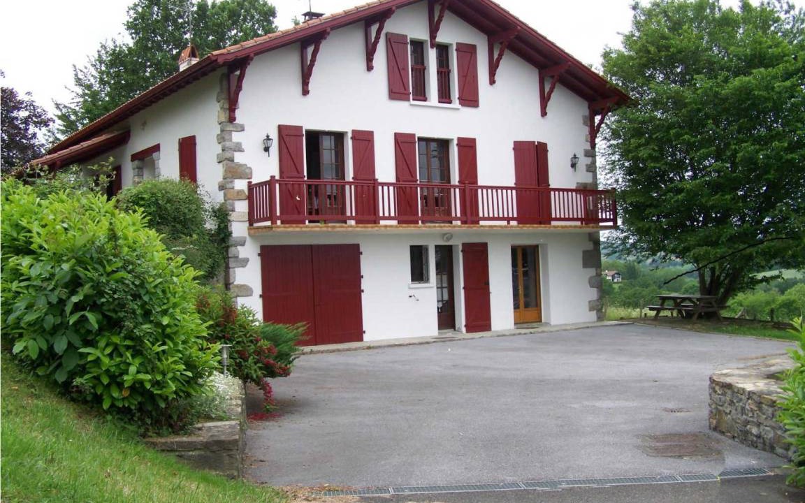Saint-Palais House | 65 m² Gîte ∙ 2 bedrooms ∙ 4 guests