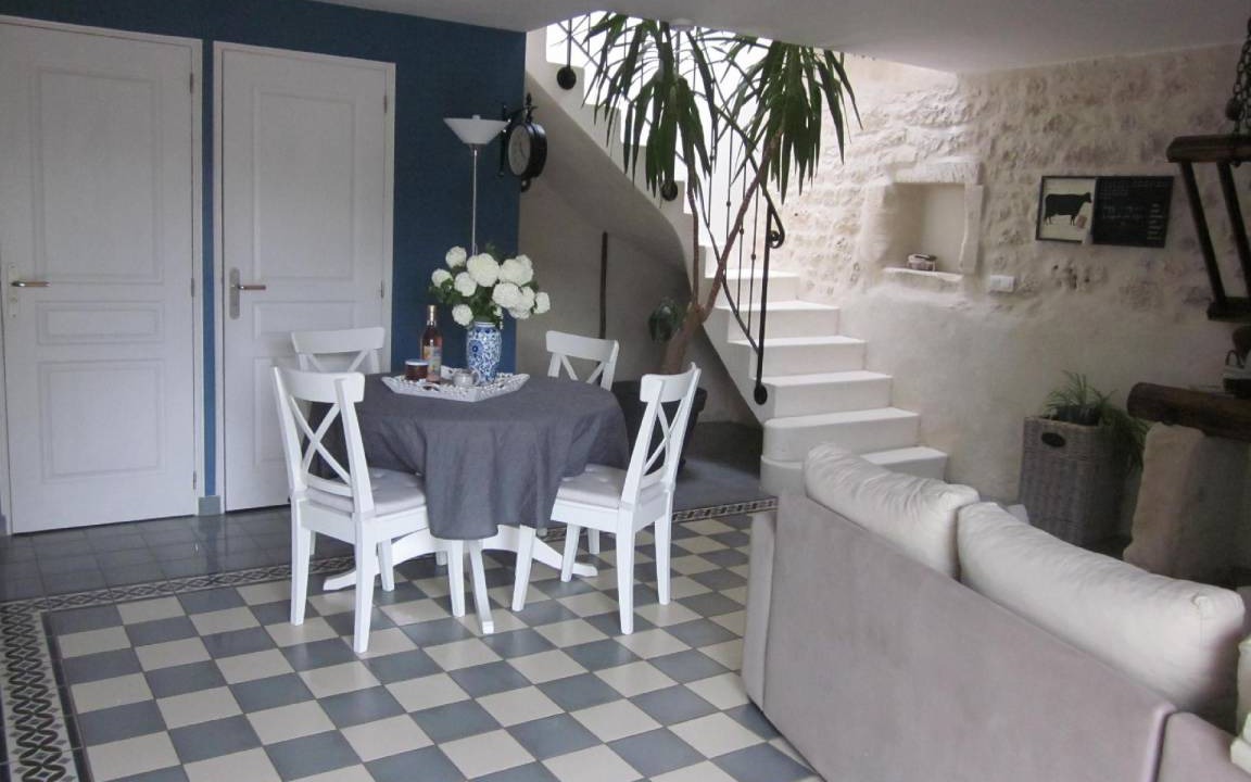 Ozillac House | 65 m² House ∙ 2 bedrooms ∙ 4 guests