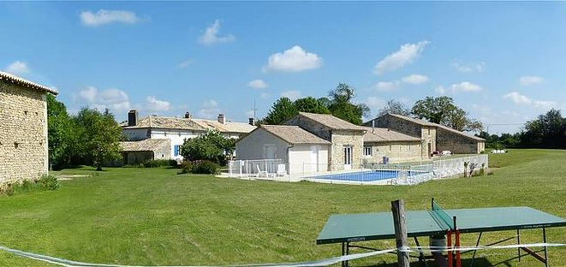 Saint-Vincent-la-Chatre House | 70 m² House ∙ 2 bedrooms ∙ 6 guests