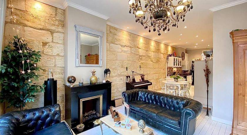 Nansouty-Saint-Genes Apartment | 70 m² Apartment ∙ 2 bedrooms ∙ 4 guests
