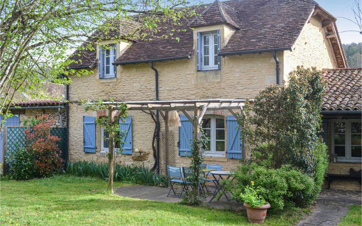 Saint-Leon-sur-Vezere House | 70 m² House ∙ 2 bedrooms ∙ 4 guests
