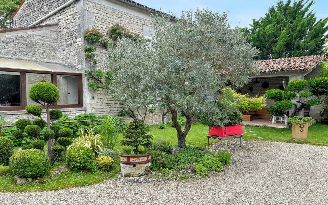 Sigogne House | 70 m² House ∙ 1 bedroom ∙ 3 guests