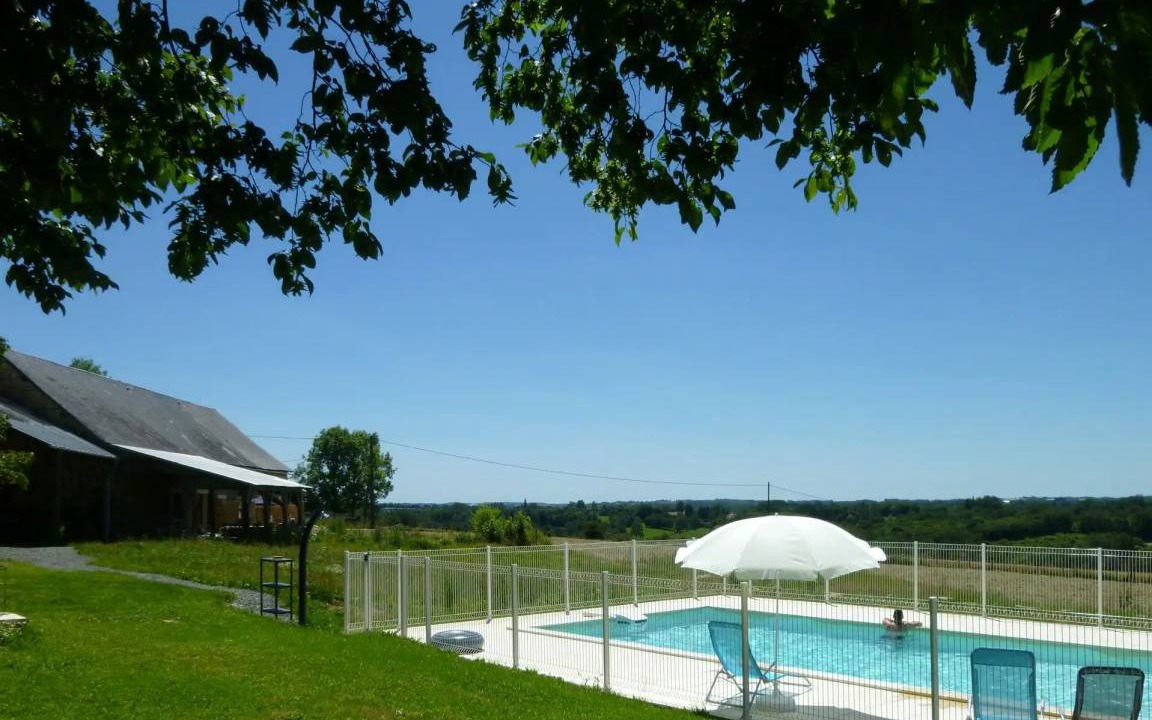 Saint-Pardoux-Corbier House | 72 m² House ∙ 2 bedrooms ∙ 6 guests