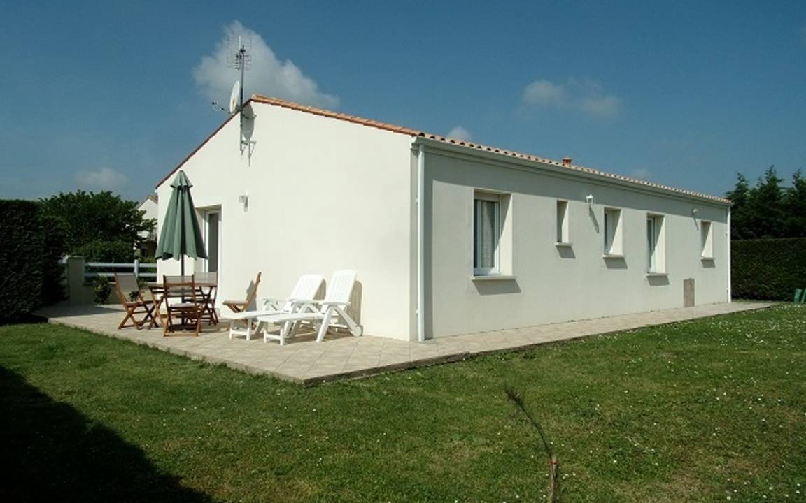 Saujon House | 72 m² House ∙ 2 bedrooms ∙ 4 guests