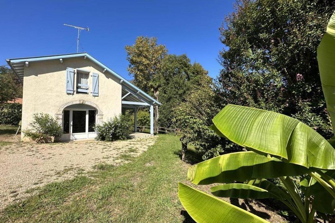 Sort-en-Chalosse House | 74 m² Gîte ∙ 2 bedrooms ∙ 4 guests