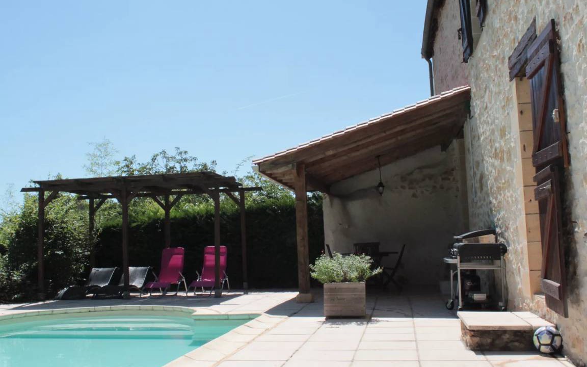 Saint-Andre-dAllas House | 75 m² House ∙ 3 bedrooms ∙ 6 guests
