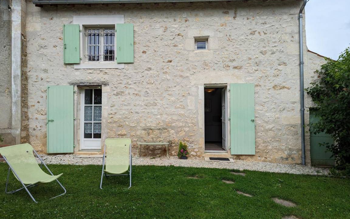 Bunzac Cottage | 76 m² Cabin ∙ 2 bedrooms ∙ 5 guests