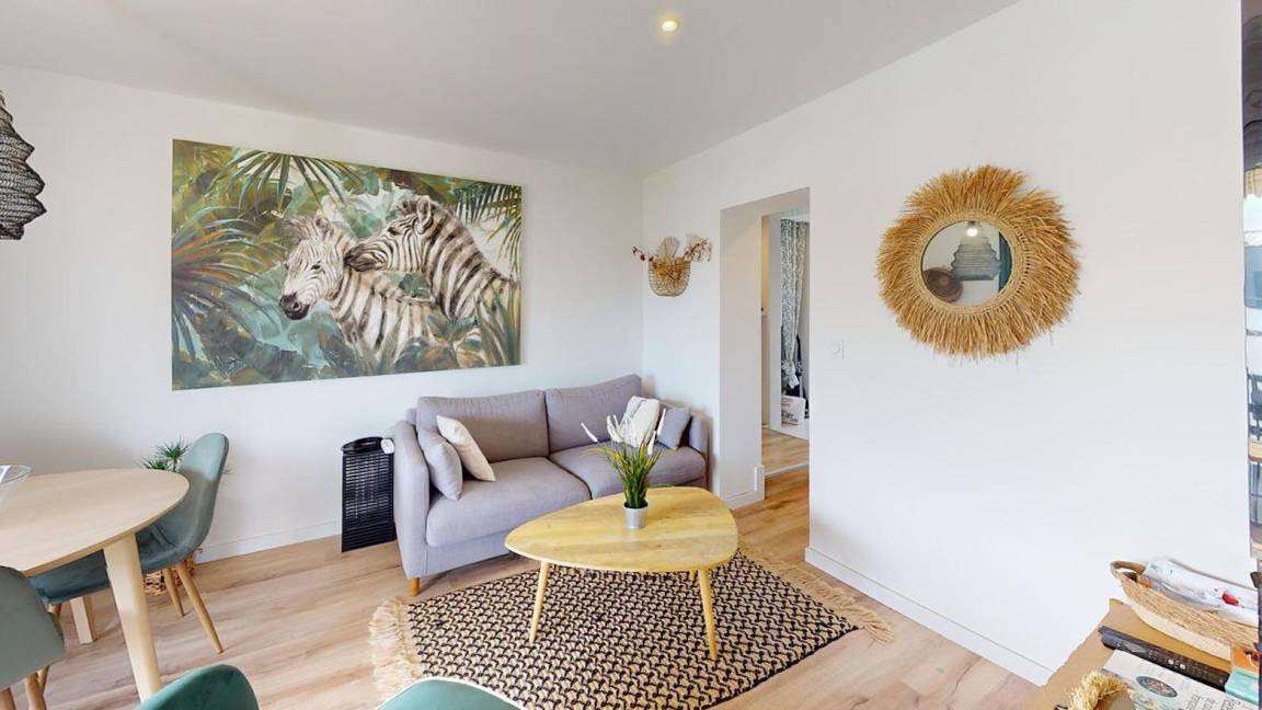 Merignac Resort | 77 m² Private room ∙ 1 bedroom ∙ 1 guest