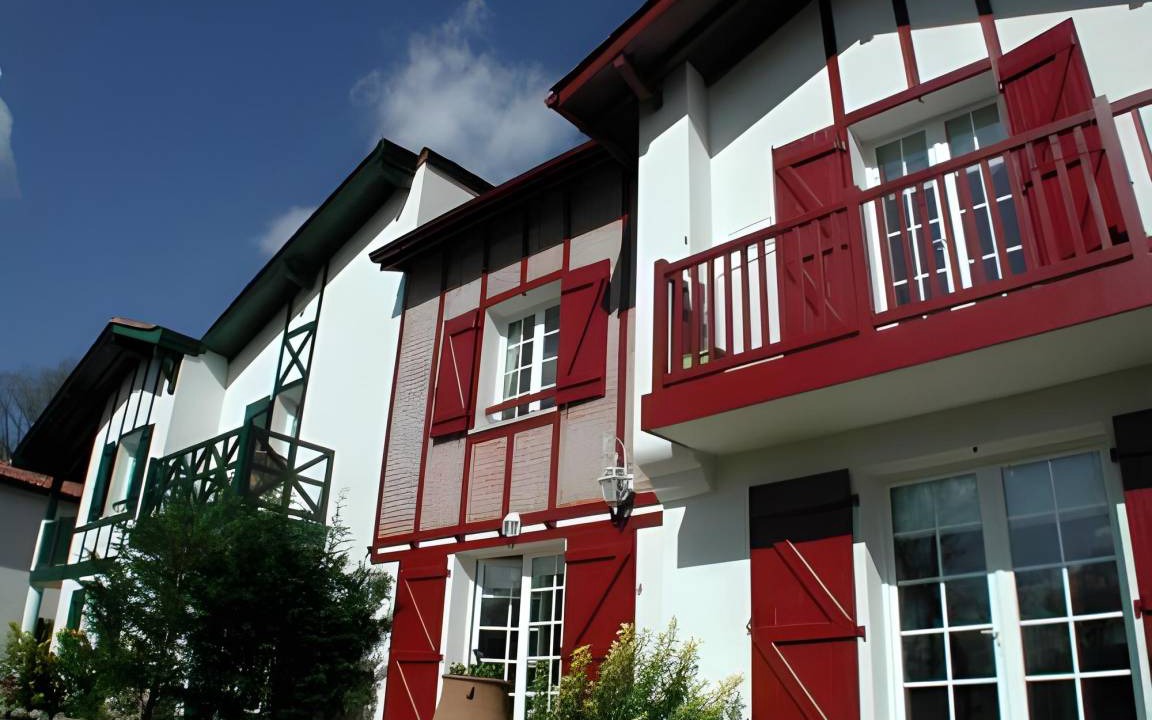 La Bastide-Clairence Apartment | 80 m² Serviced apartment ∙ 3 bedrooms ∙ 127 guests