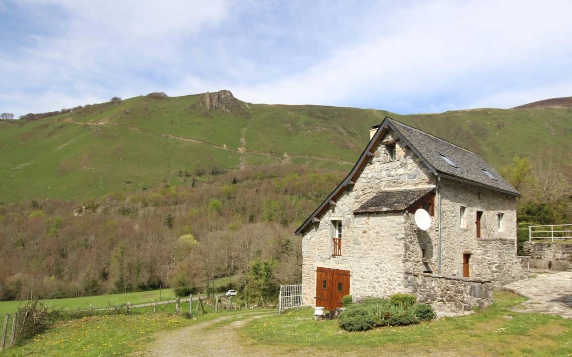 Accous House | 80 m² Gîte ∙ 2 bedrooms ∙ 4 guests