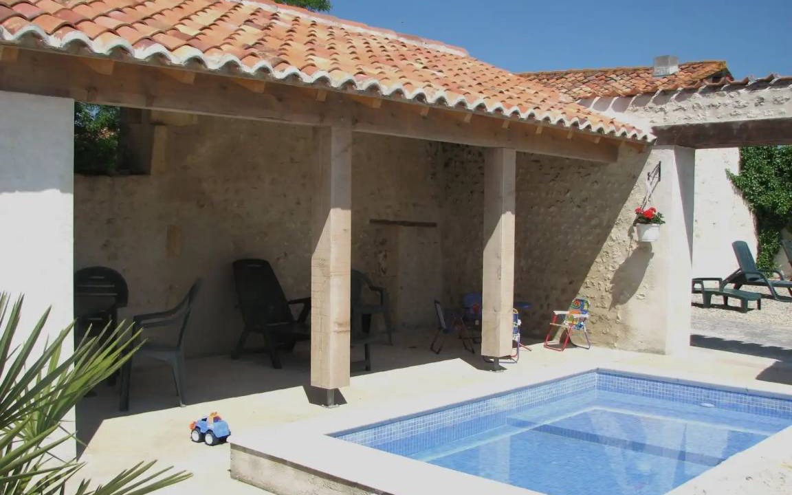 Salles-Lavalette House | 80 m² House ∙ 2 bedrooms ∙ 4 guests