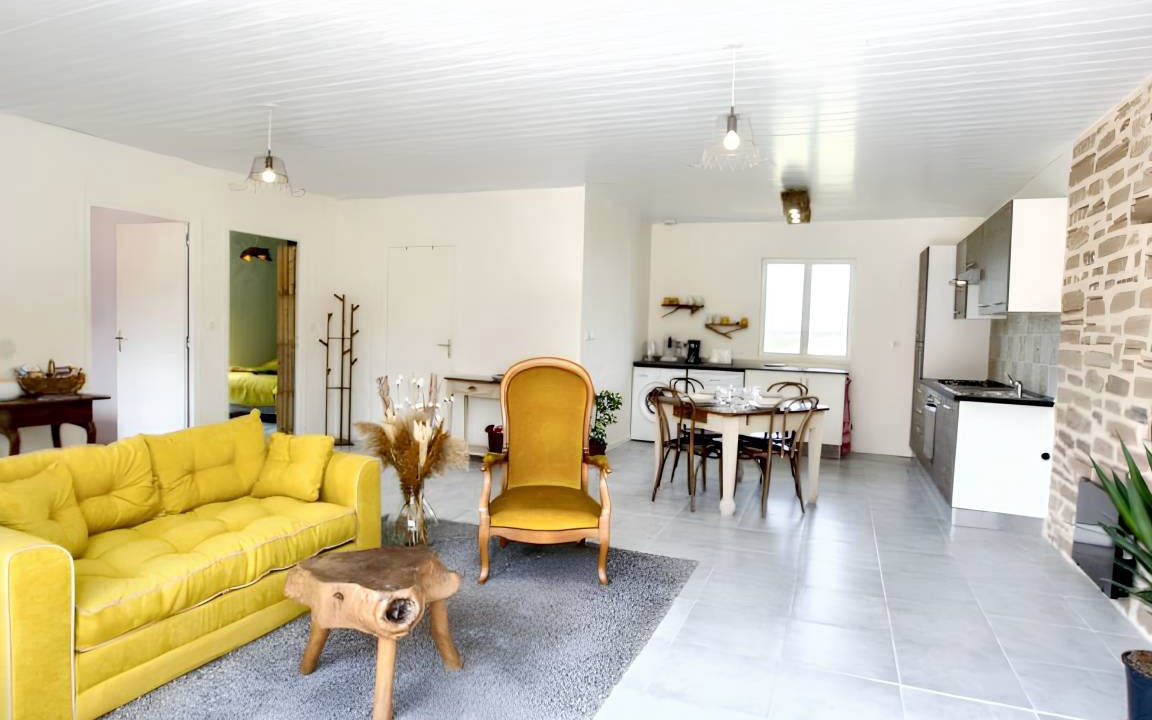 Fossemagne House | 80 m² House ∙ 2 bedrooms ∙ 4 guests