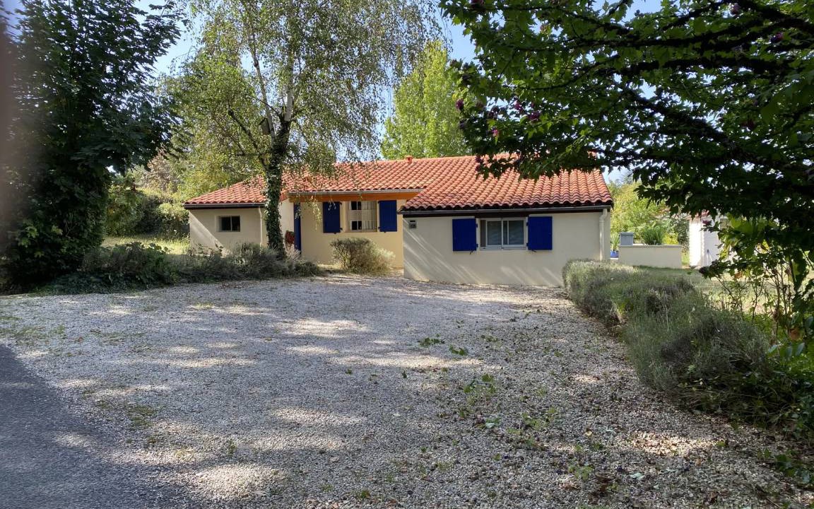 Ecuras House | 80 m² House ∙ 3 bedrooms ∙ 6 guests