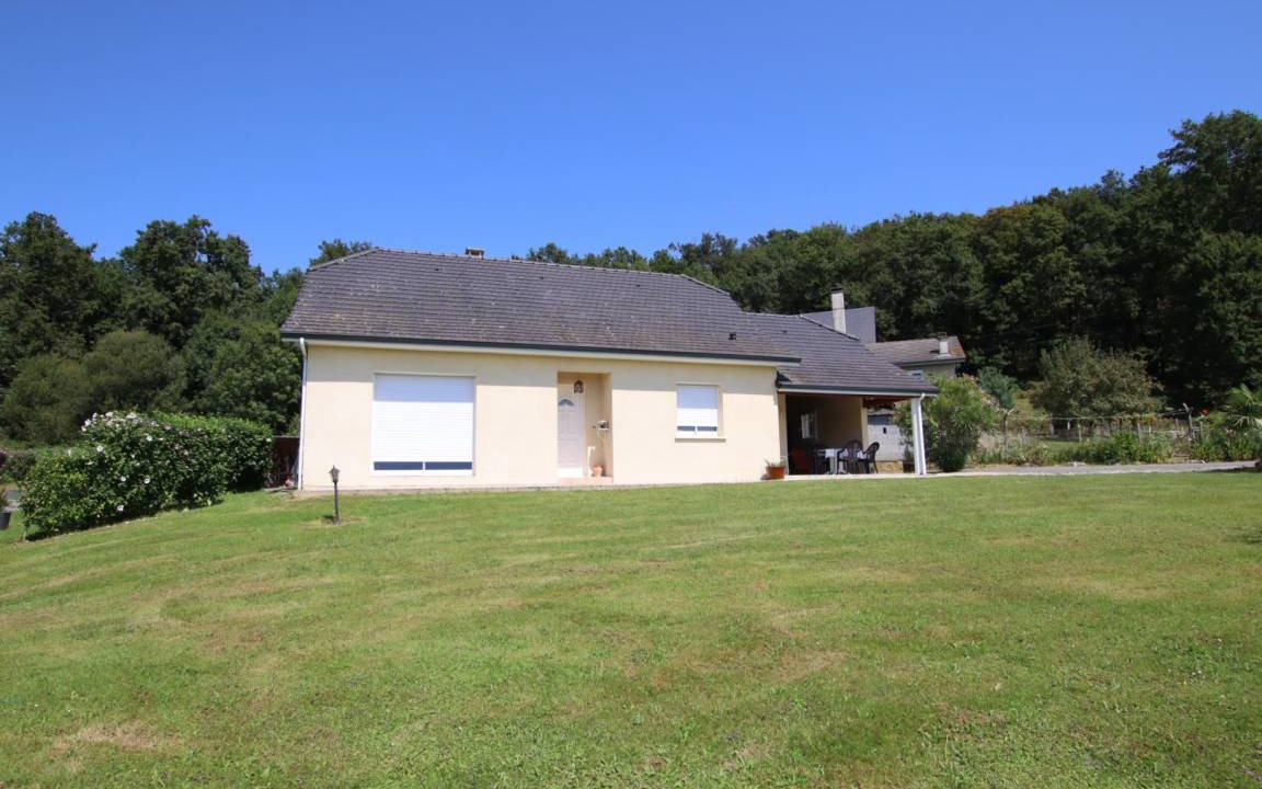 Espoey House | 90 m² Gîte ∙ 2 bedrooms ∙ 4 guests