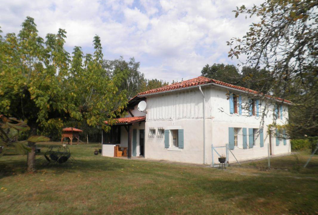 Vert House | 90 m² Gîte ∙ 2 bedrooms ∙ 4 guests