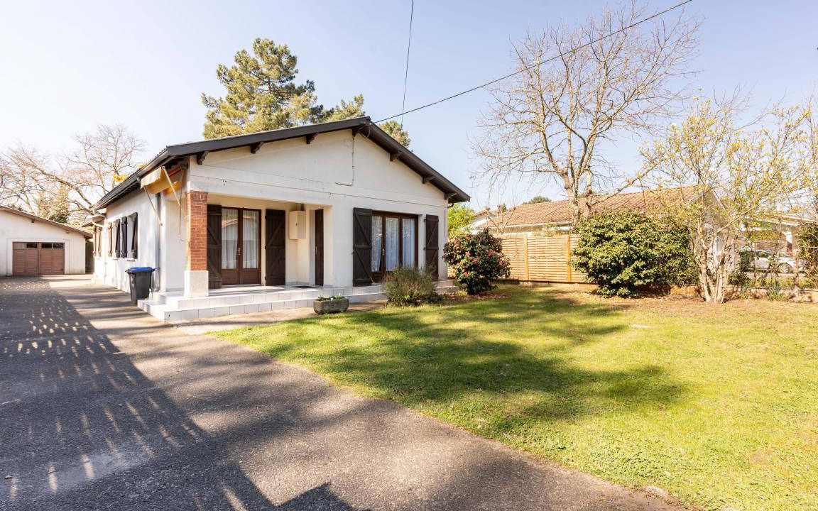 Lanton House | 90 m² House ∙ 4 bedrooms ∙ 8 guests