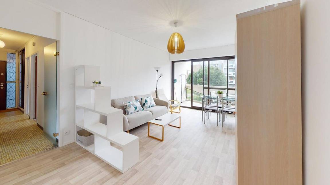 Bordeaux Resort | 90 m² Private room ∙ 1 bedroom ∙ 1 guest