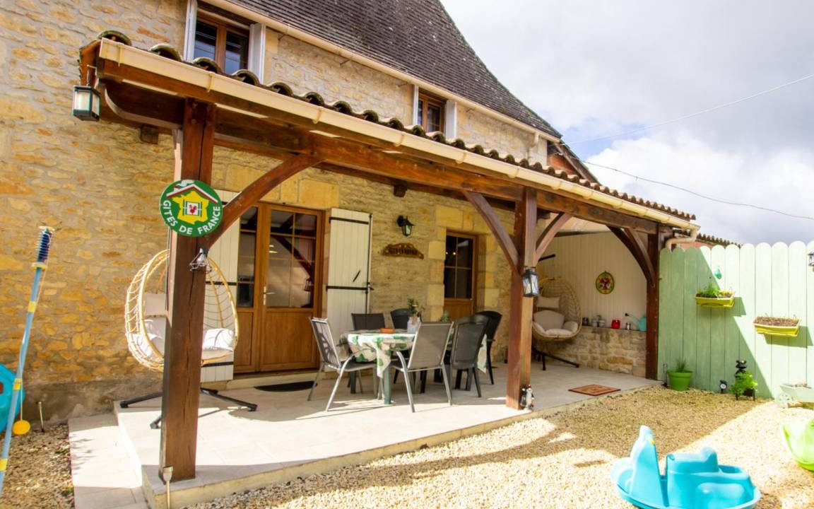 Limeuil Cottage | 92 m² Cabin ∙ 3 bedrooms ∙ 6 guests